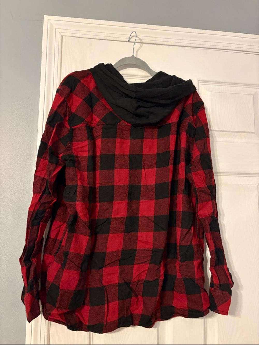 Hurley Red and Black Plaid Hooded Flannel - Picture 5 of 5